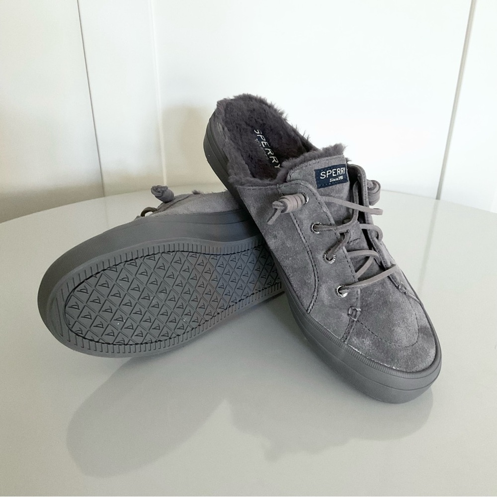 Sperry Crest Vibe Women's Mules. EUC. Size 9